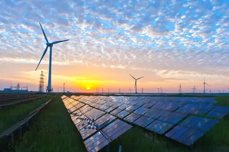 Napenergia és szélenergia